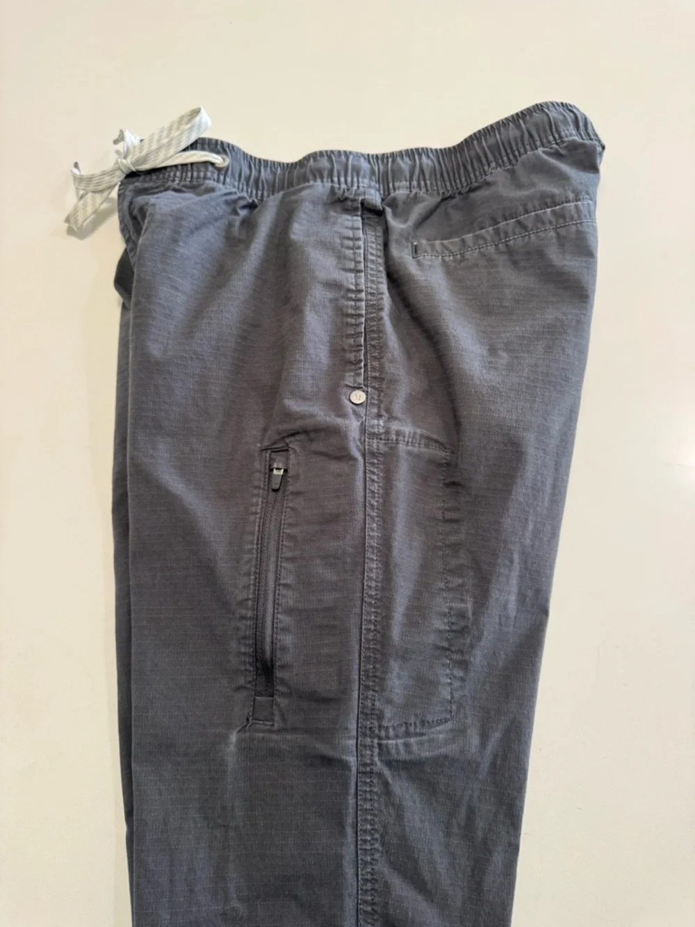 Vuori Mens Ripstop Climber Pant Size Small (28x32) See Photo Dark Grey #V412